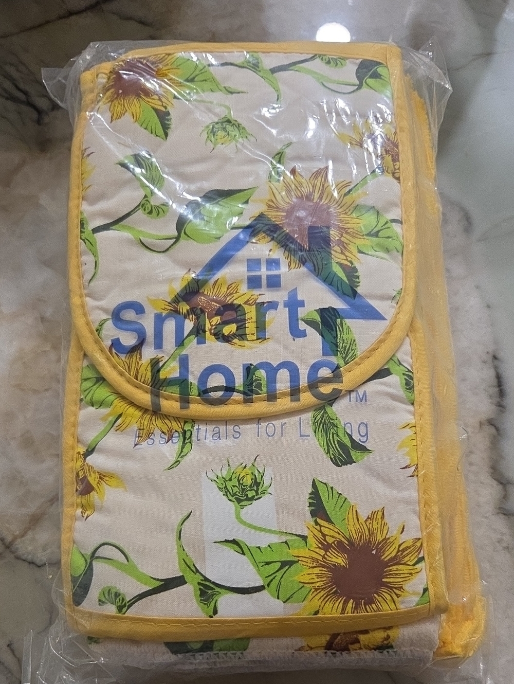 Yellow Sunflower Oven Mitt Set